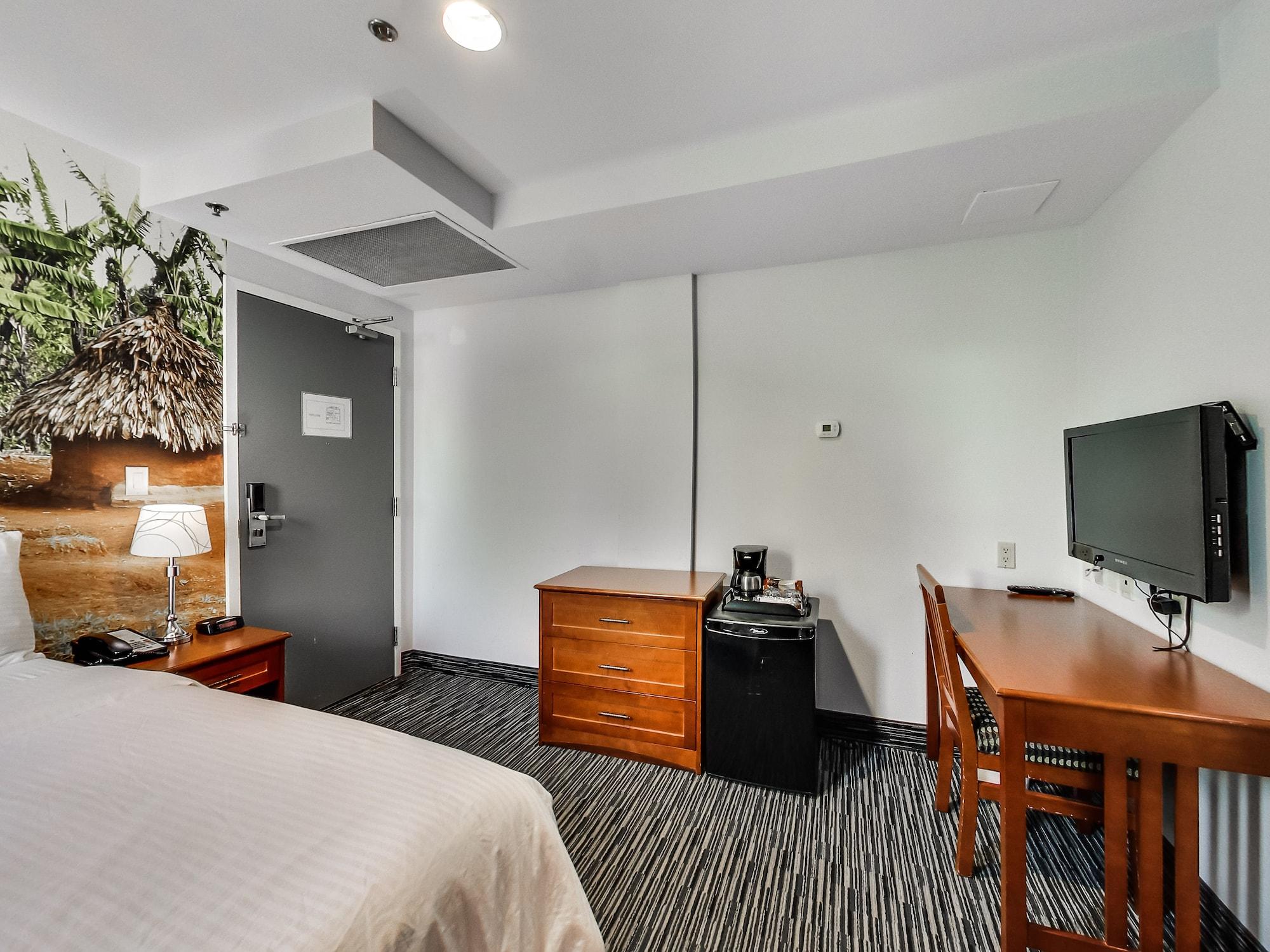 טורונטו Isabella Hotel & Suites מראה חיצוני תמונה