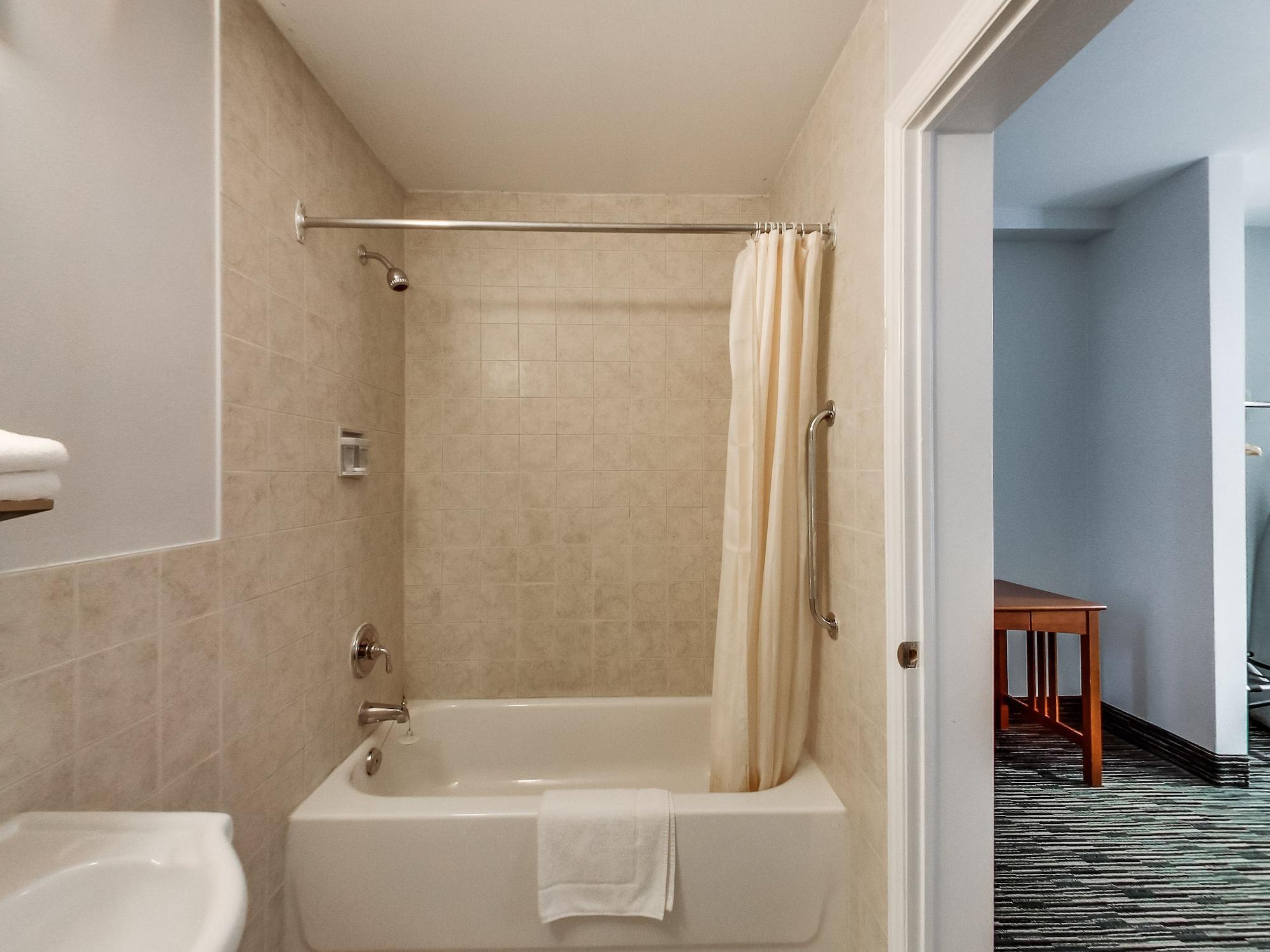 טורונטו Isabella Hotel & Suites מראה חיצוני תמונה