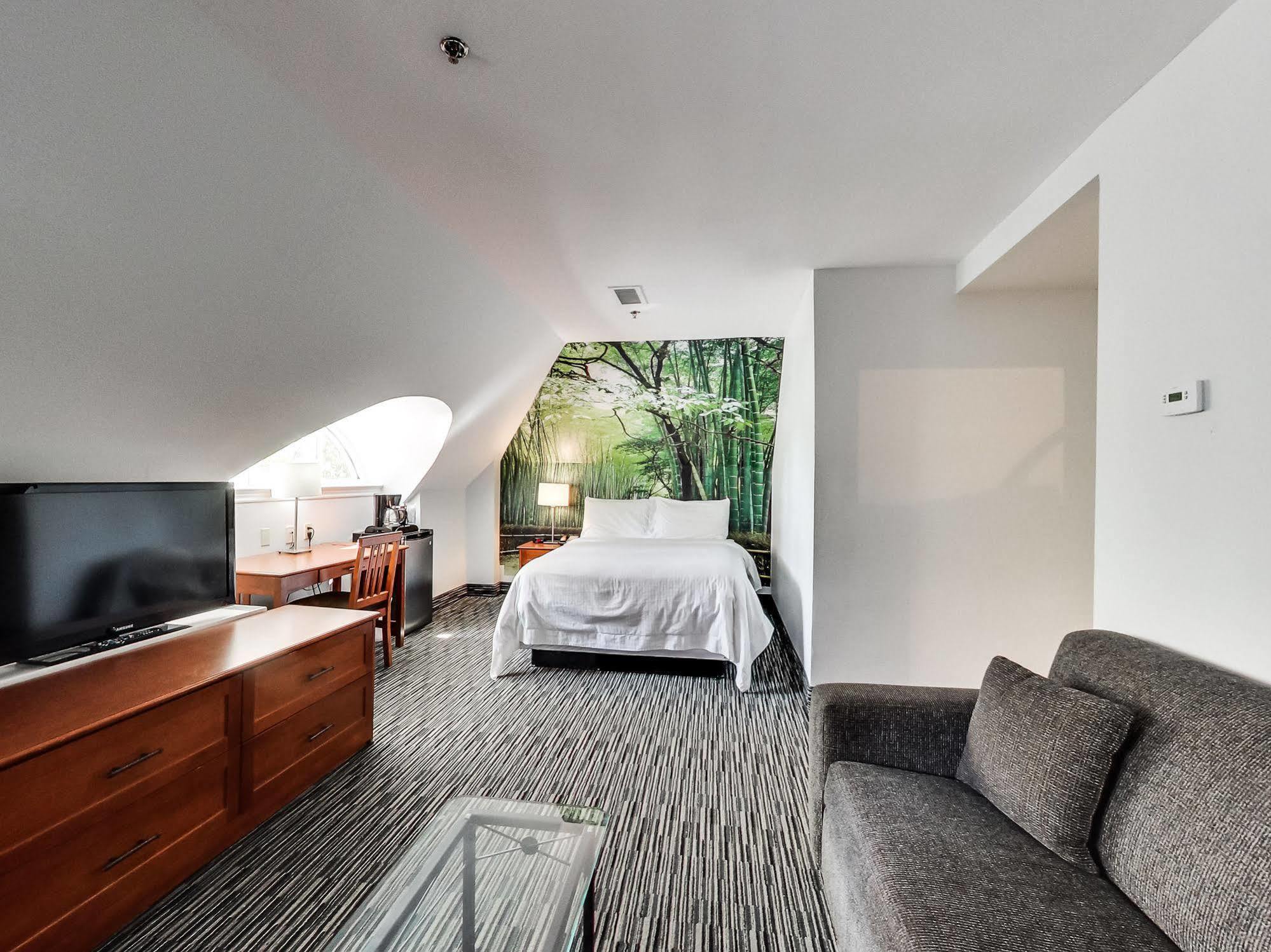 טורונטו Isabella Hotel & Suites מראה חיצוני תמונה