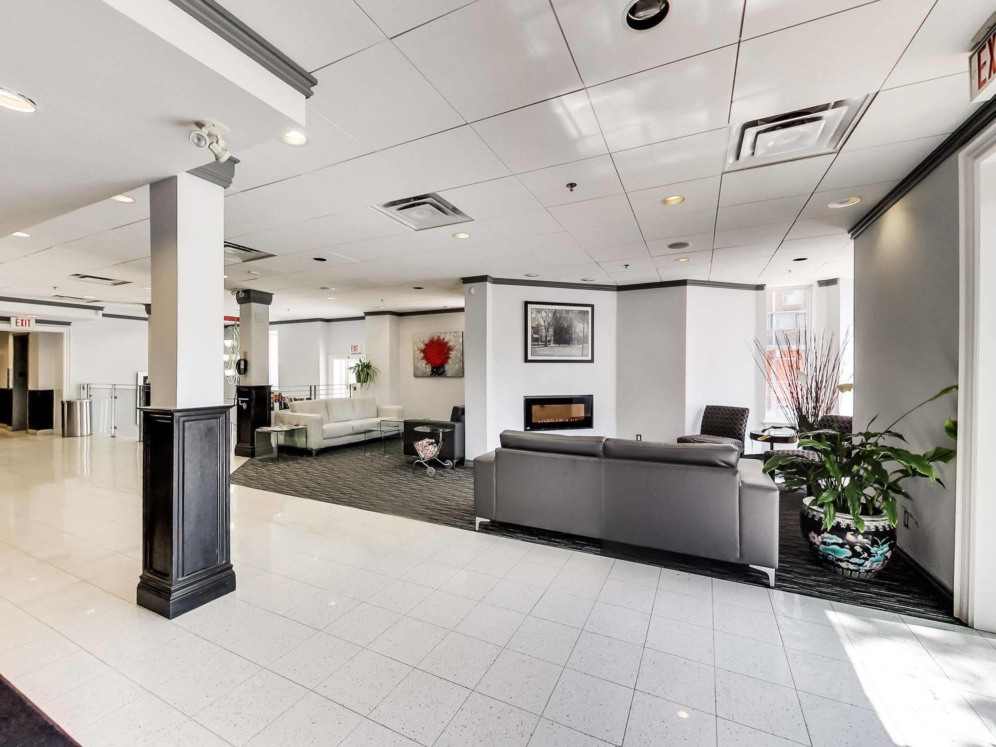 טורונטו Isabella Hotel & Suites מראה חיצוני תמונה